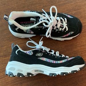Skechers size 8 Sneakers